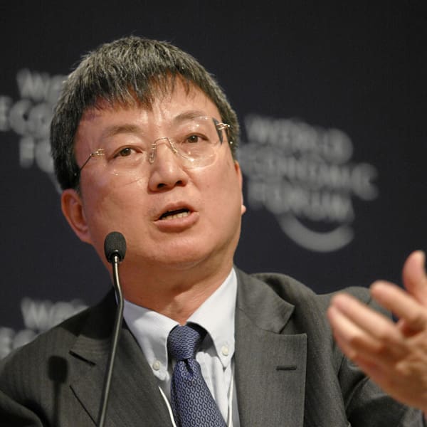 Esteemed Alumnus Min Zhu