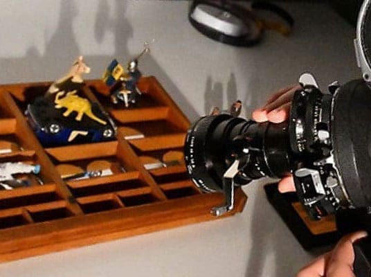 Camera shooting small objects for stop motion video